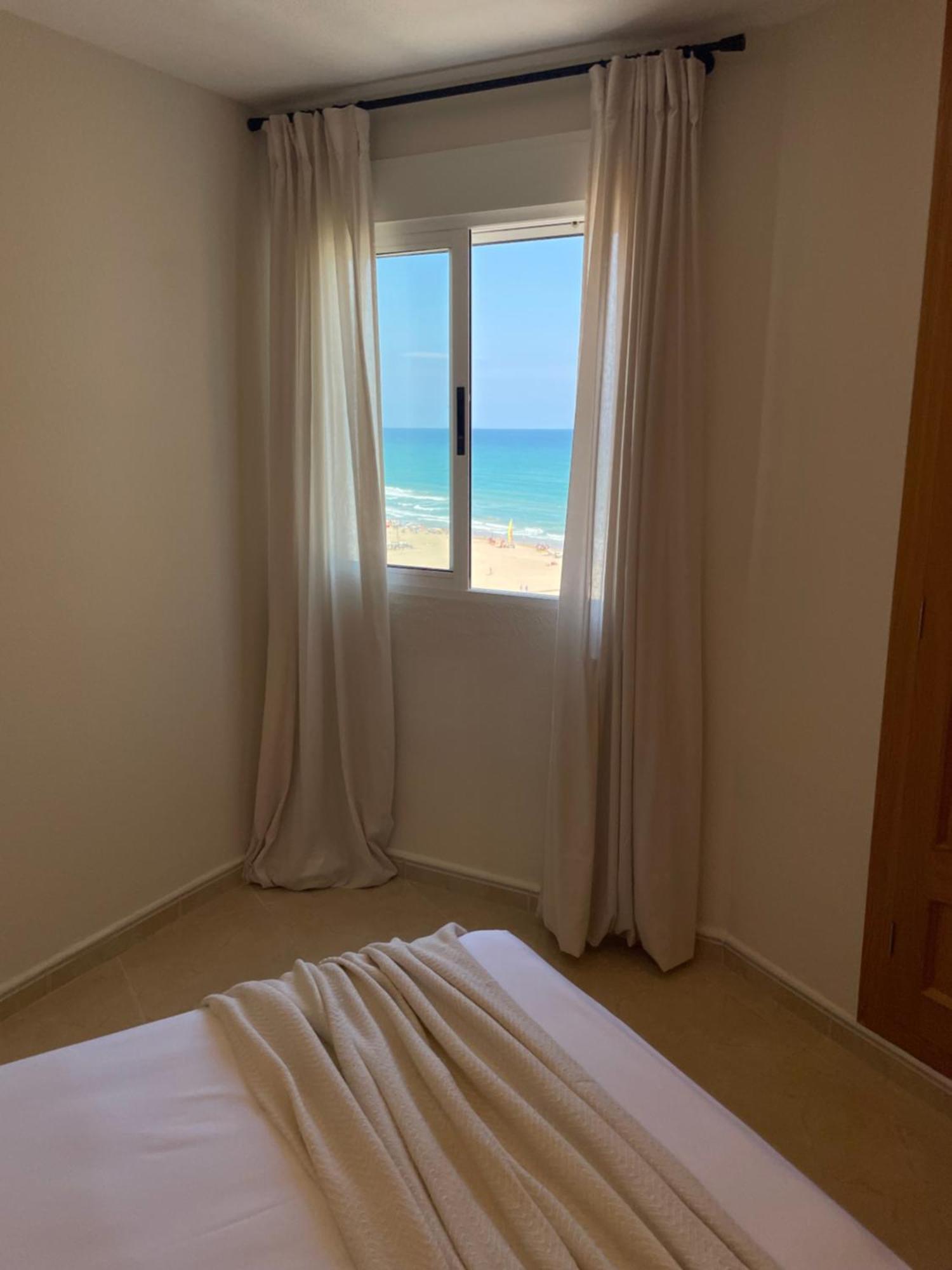 Gandia Boutique Stays - Presidente - Apartamento Premium En Primera Linea De Playa Eksteriør billede