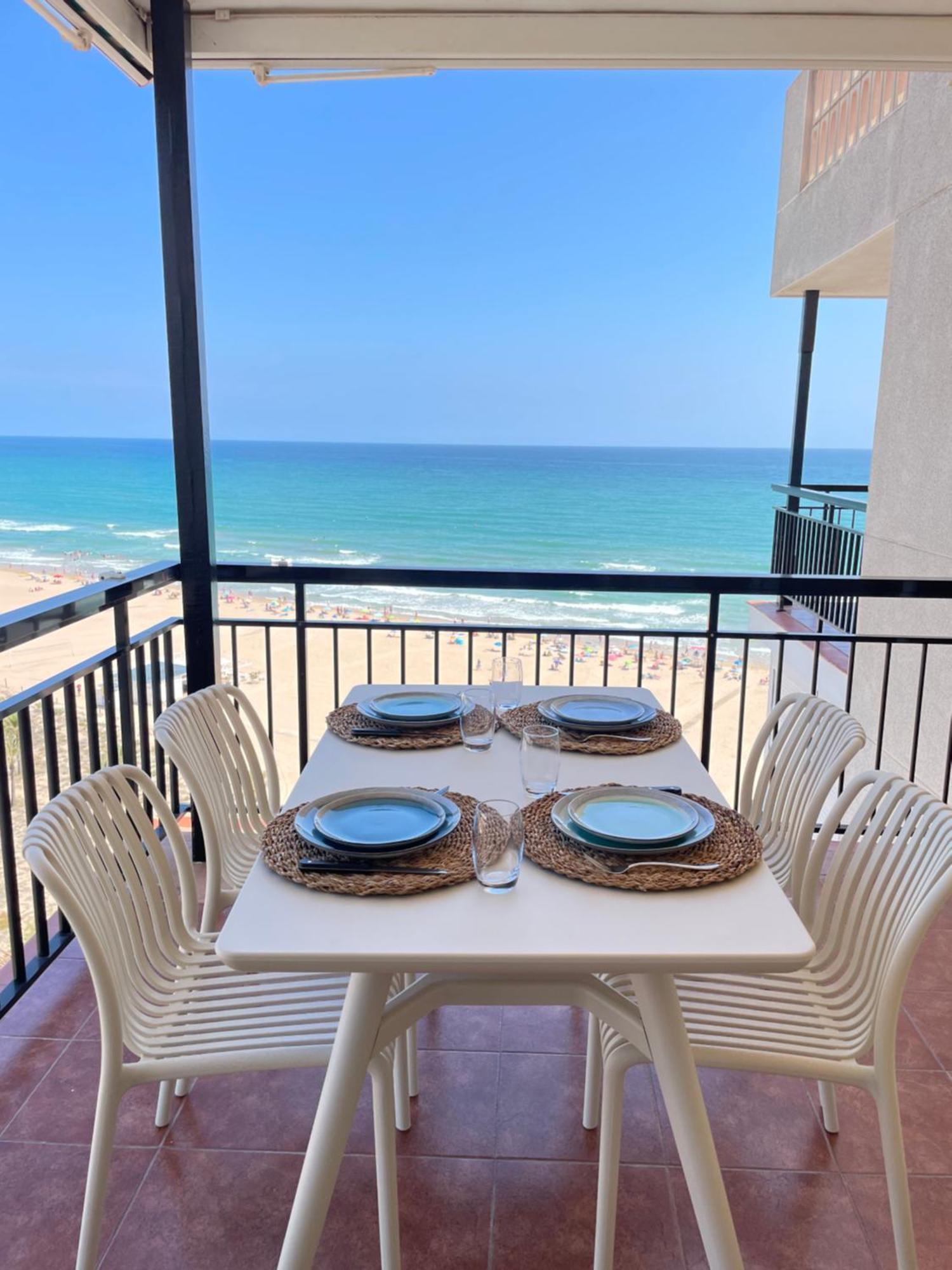 Gandia Boutique Stays - Presidente - Apartamento Premium En Primera Linea De Playa Eksteriør billede